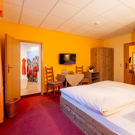 Hotel Gondelfahrt Курорт Юнсдорф Екстериор снимка