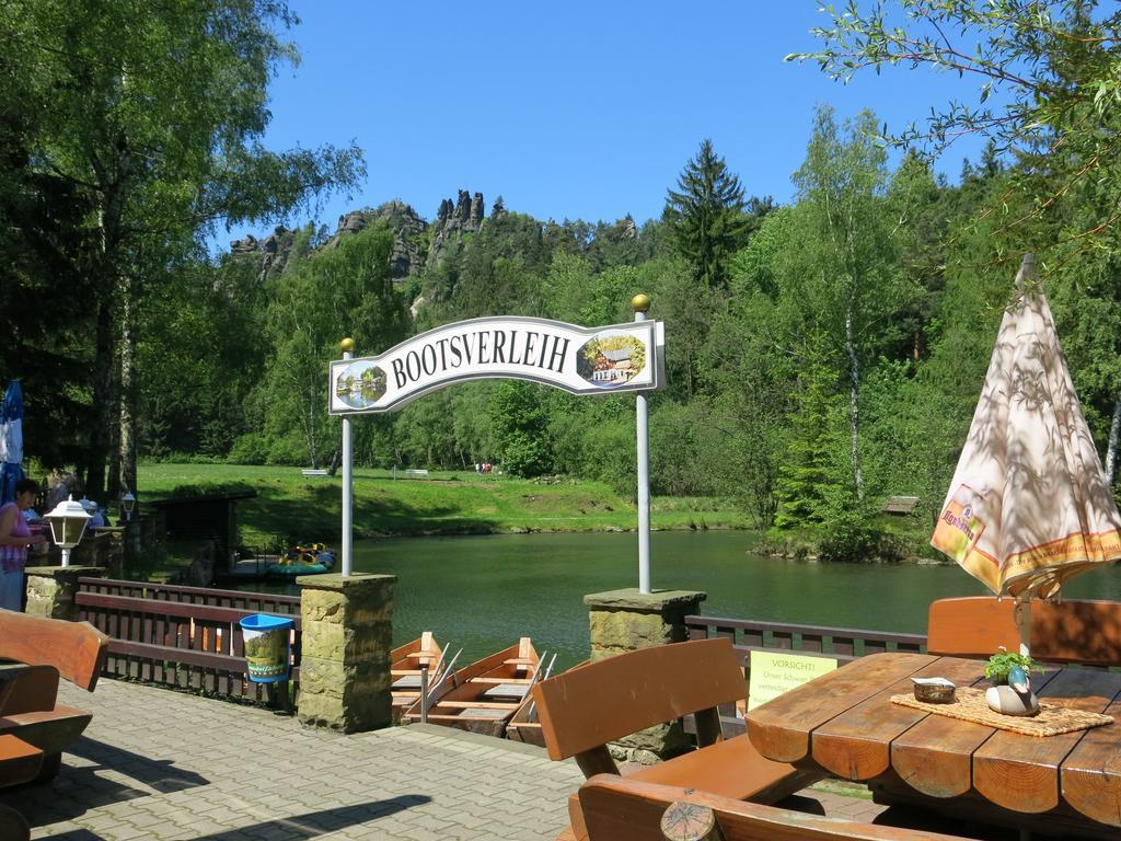 Hotel Gondelfahrt Курорт Юнсдорф Екстериор снимка