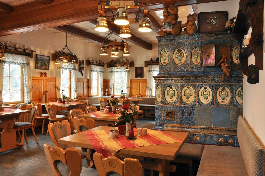 Hotel Gondelfahrt Курорт Юнсдорф Екстериор снимка